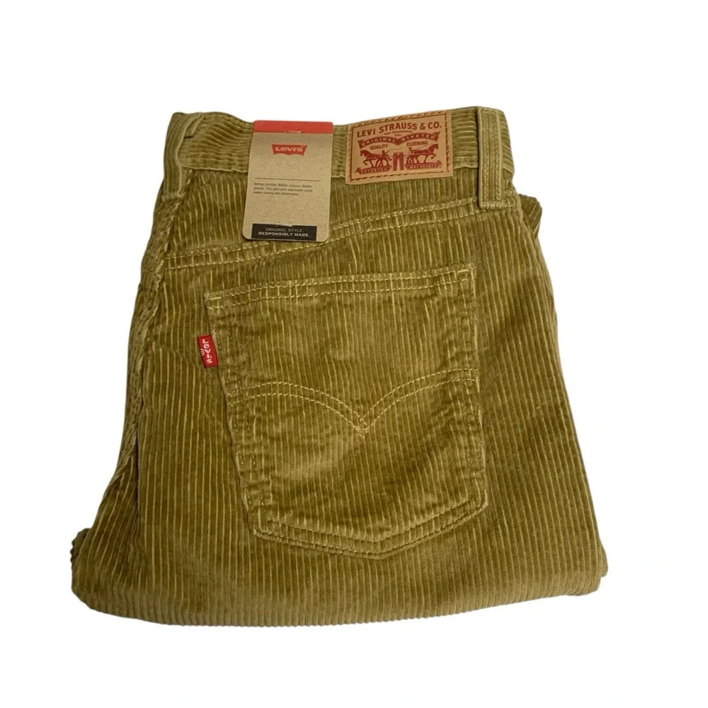 Levi’s Mens corded pants size 29x30 NWT light brown/goldiah color